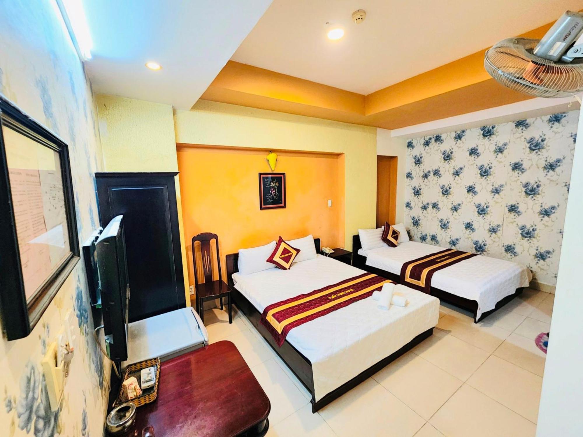 Tuan Hung Hotel Hcm Ho Chi Minh-staden Exteriör bild