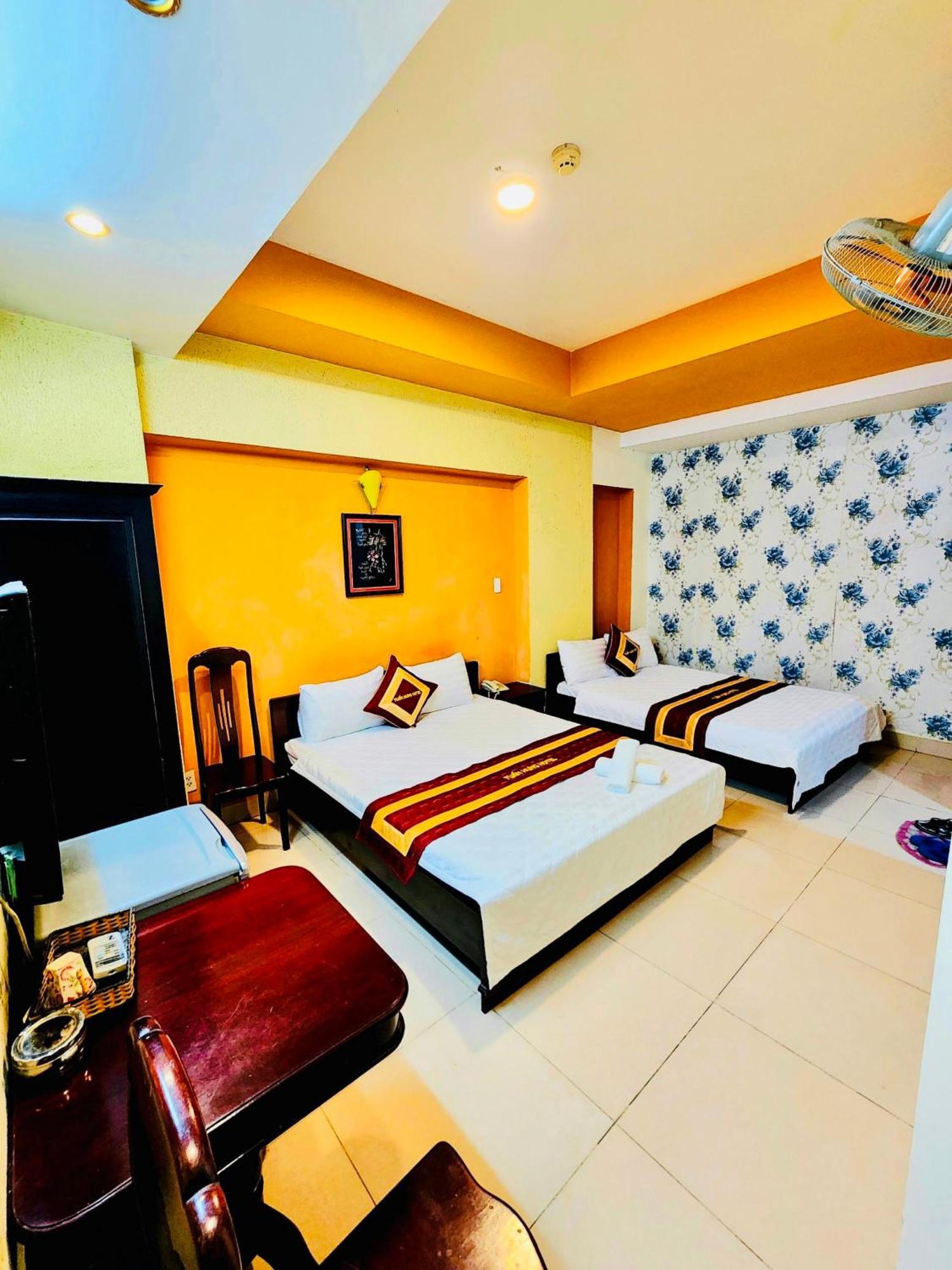 Tuan Hung Hotel Hcm Ho Chi Minh-staden Exteriör bild