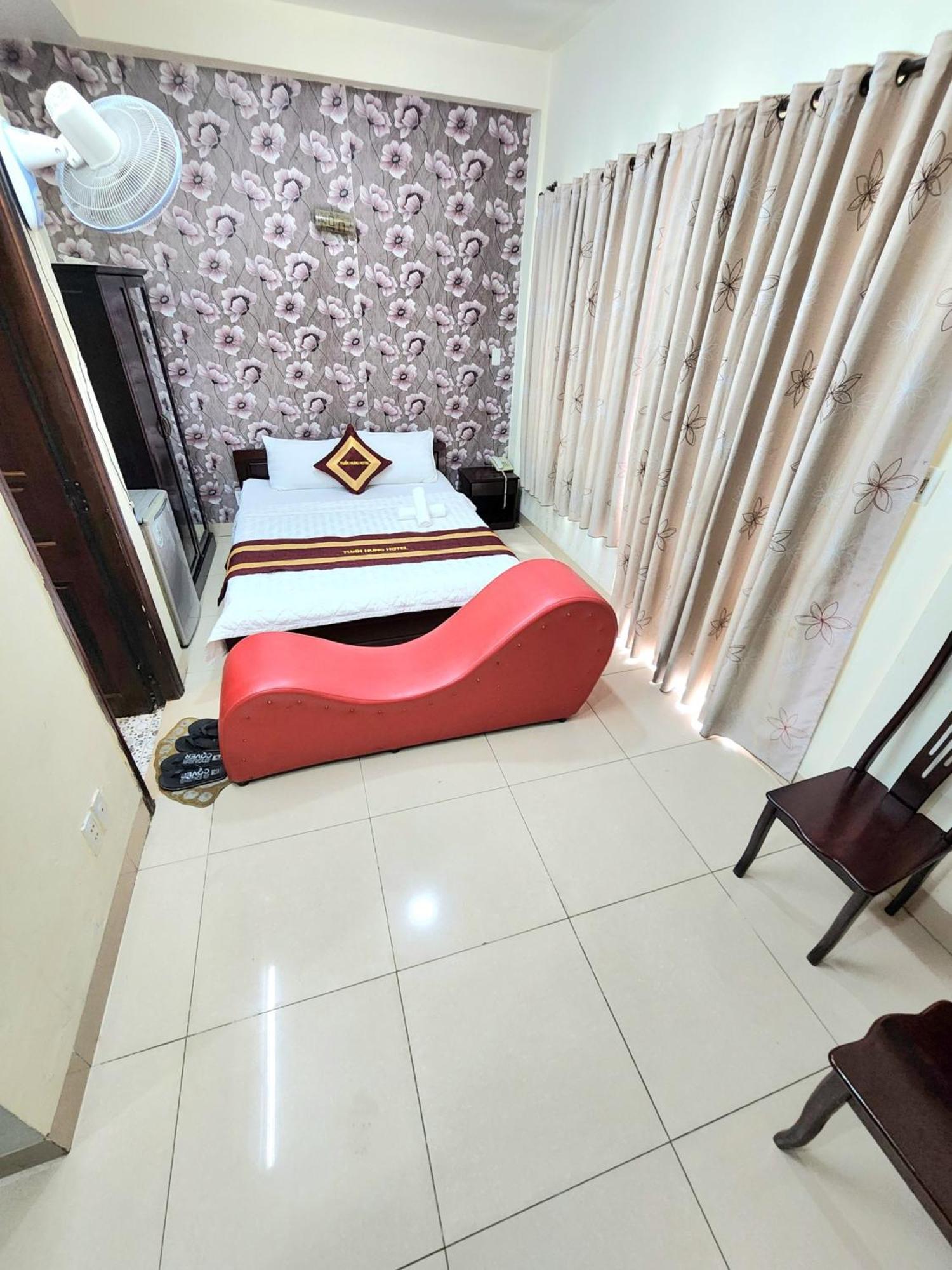 Tuan Hung Hotel Hcm Ho Chi Minh-staden Exteriör bild